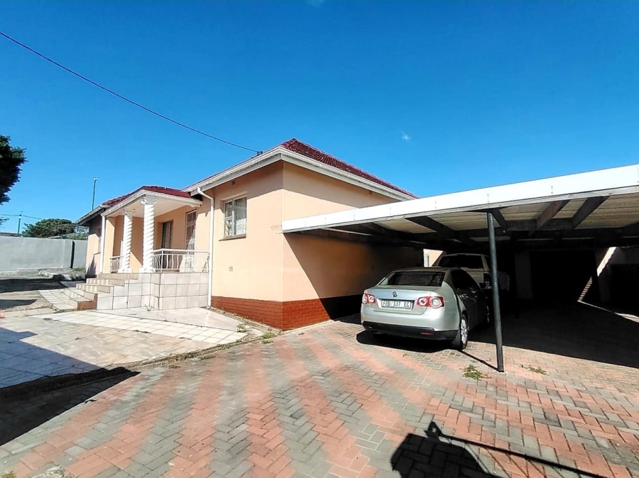 3 Bedroom Property for Sale in Cambridge West Eastern Cape